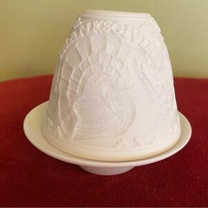 Lladro White Embossed Thanksgiving Turkey Luminary Votive